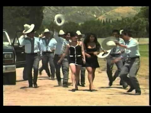 la mini mini banda legendarios------ video original--de totolimispa---