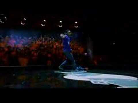 Hong 10 vs. Ronnie - Red Bull BC One 2007 - DVD Quality