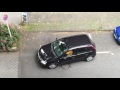 Frau am Steuer - Woman can't drive - Parking disaster in Dortmund DEFAULT Thumbnail