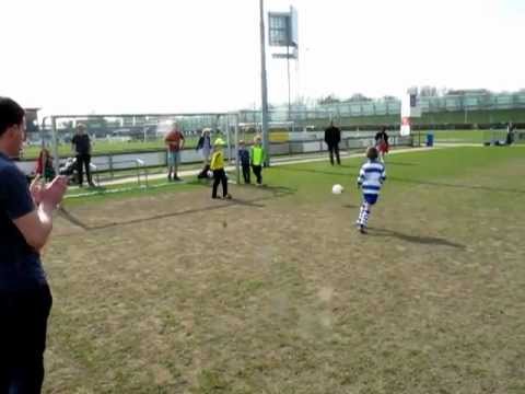 Oliveo F4 Tommy van Velzen Penalty (24 maart 2012)