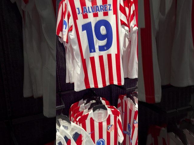 Vídeo relacionado con Atlético de Madrid Kit Infantil 2025/26 Oficial (FR/ES, Edad, 12 años, Regular, Rojiblanco)
