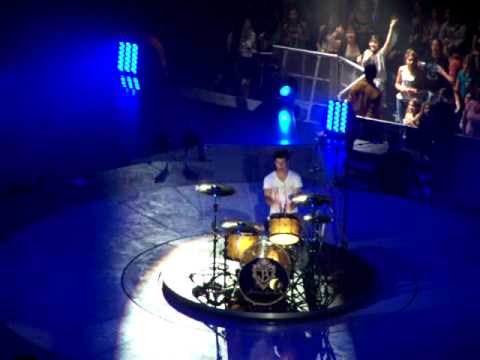 download lagu mp3 mp4 Jonas Brothers Song Inspired By Louisiana, download lagu Jonas Brothers Song Inspired By Louisiana gratis, unduh video klip Jonas Brothers Song Inspired By Louisiana