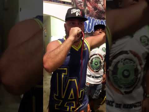 Mc coiote e mc Raposão representando estrada da posse!