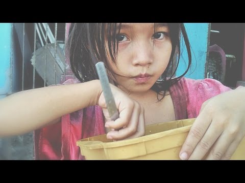 Moocharoo Helping Filipino Street Kids