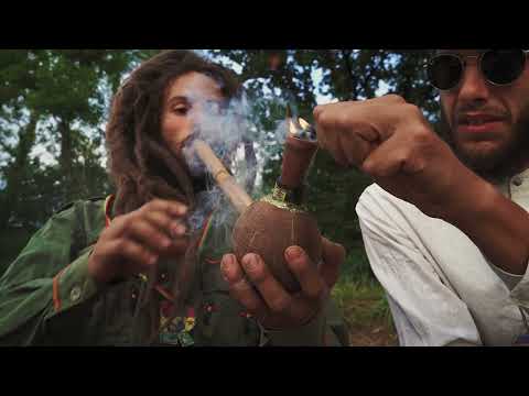 Ras Cup feat. Irie Shottaz - Boom Fyah Blaze (Official Music Video)