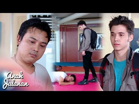 Boy Marah Menghajar Wakil Pelatih [Anak Jalanan] [14 Oktober 2016]