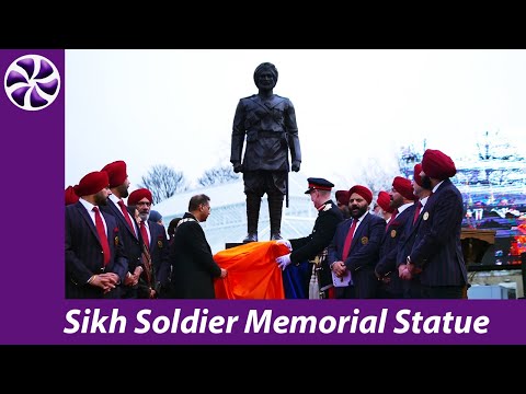 Sikh Soldier Statue | Windrush Tapestry Project