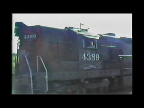 996. SOUTHERN PACIFIC SP 4389 at Station depot Eugene Oregon in July 1988 with 4 freight engine mot