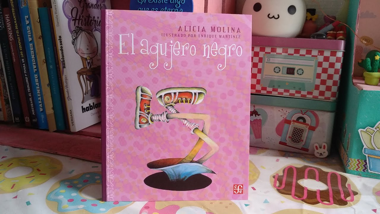 Watch Reseña del libro El agujero negro... Now Reseña del libro El agujero negro...