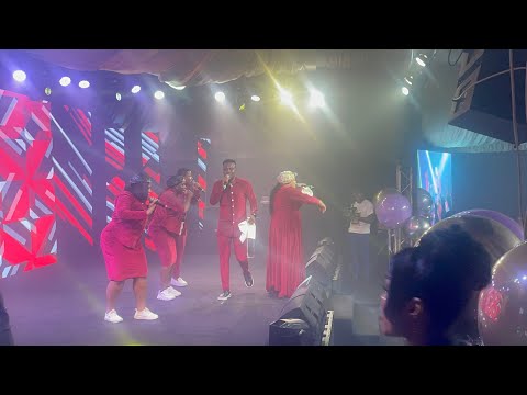 Mr M and Revelation |HOTTEST Aria Ria Praise in the World🔥 @PastorJerryEze  Bday@streamsofjoytv