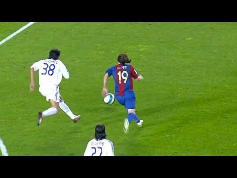 Messi Hat Trick vs Real Madrid (07/03/2007)