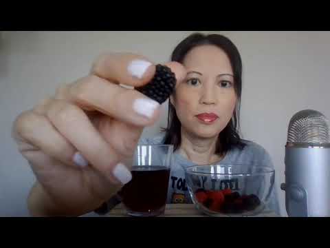 ASMR | Haribo 'Berries' | Soft, crunchy eating sounds