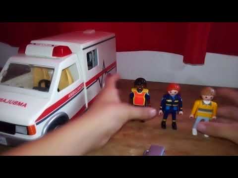 Ambulancia playmobil (5681)