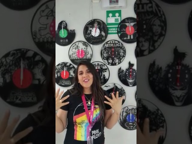 Vídeo relacionado con VINY WOODY Jovenes Caballeros Reloj de Disco de Vinilo Accion Aventura Decoracion de Pared