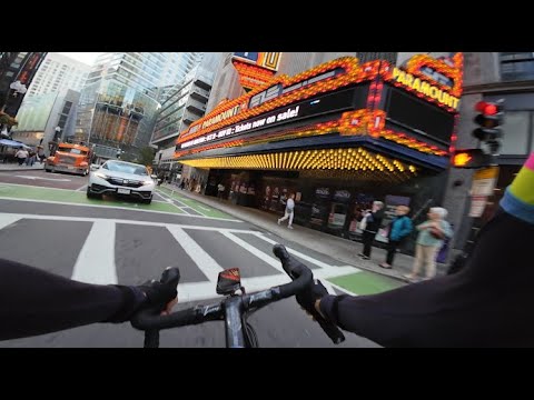 Swimming through traffic for blueberries 🫐