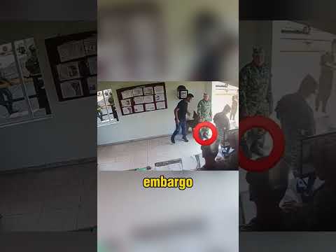 POLICE DOG DEFENDS HIS TRAINER!!!