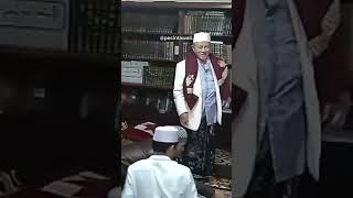Download lagu moment Bapa Pajada beserta keluarga silaturahmi kepada Abuya Annidzom (Sukabumi) mp3 Download lagu moment Bapa Pajada beserta keluarga silaturahmi kepada Abuya Annidzom (Sukabumi) mp3