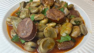 Molho de Fava Verde com Chouriço - Fava Bean Stew with Portuguese Chouriço