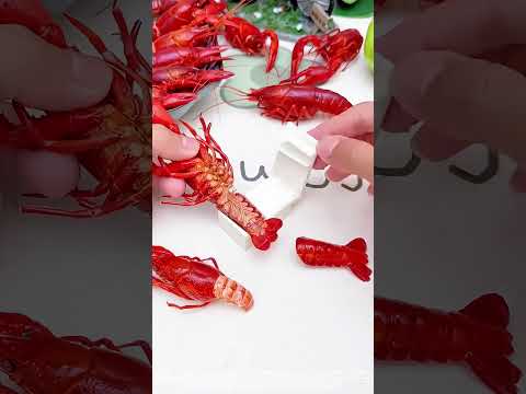 Easy Shrimp Peeling 🦐 (Only 1 Tool!)