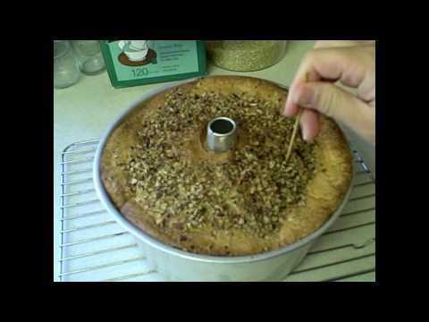 Paula Deen's Rum Pound Cake