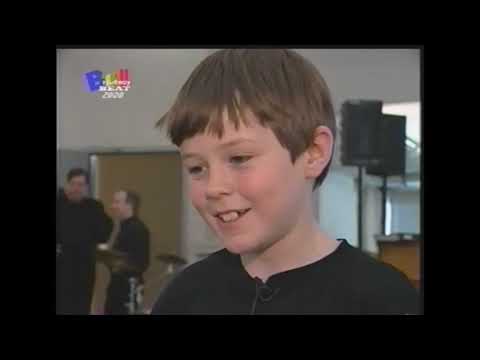 Play video