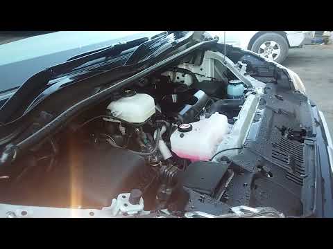 Thumbnail for TOYOTA HIACE 2.8LITRE ENGINE KMS 16524 0423 by Toyota, Toyota HiAce