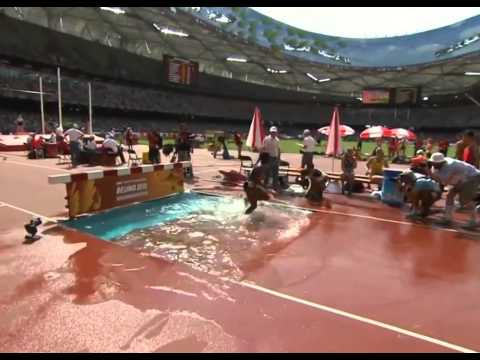 Vuz.fr - Rolanda Bell fail water jump Chute