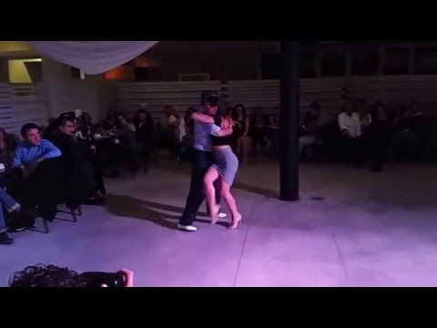 Giorgio Scattolini e Irene Coccia -  Mil Pasos (Soha)