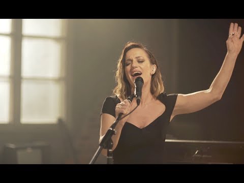 Tijana Bogicevic- Samo Ne Cuti (Cudo Live! Session)