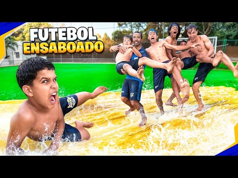 FUTEBOL ENSABOADO DA TROPA DO RAIO! *Muito engraçado