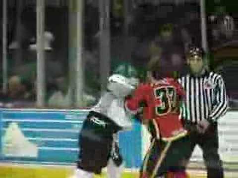 Brandon Prust vs Josh Gratton