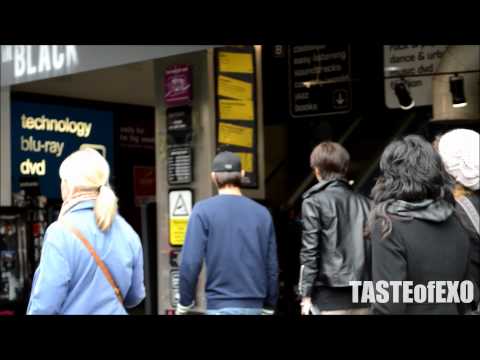 120622 EXO-K In London - Kai Looking At PS3