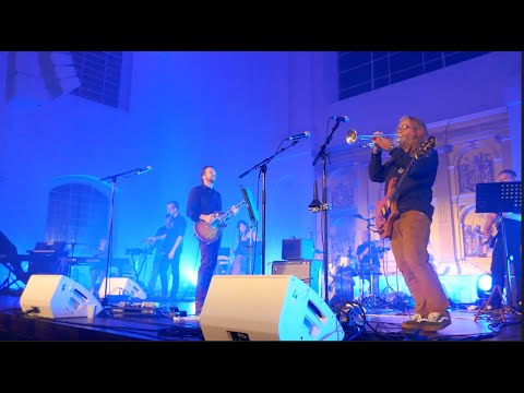The Earlies - Lows - live at the Hackney Church