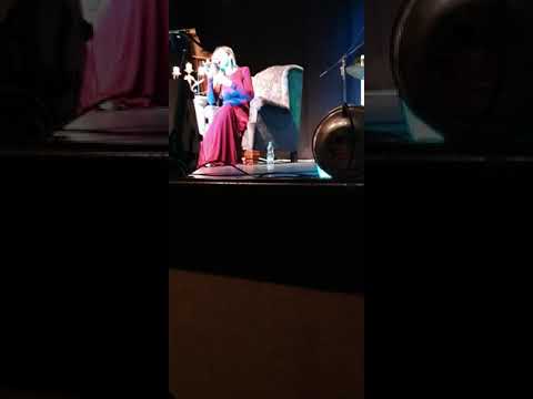 Aleksandra Radović- Samotnjak (live)