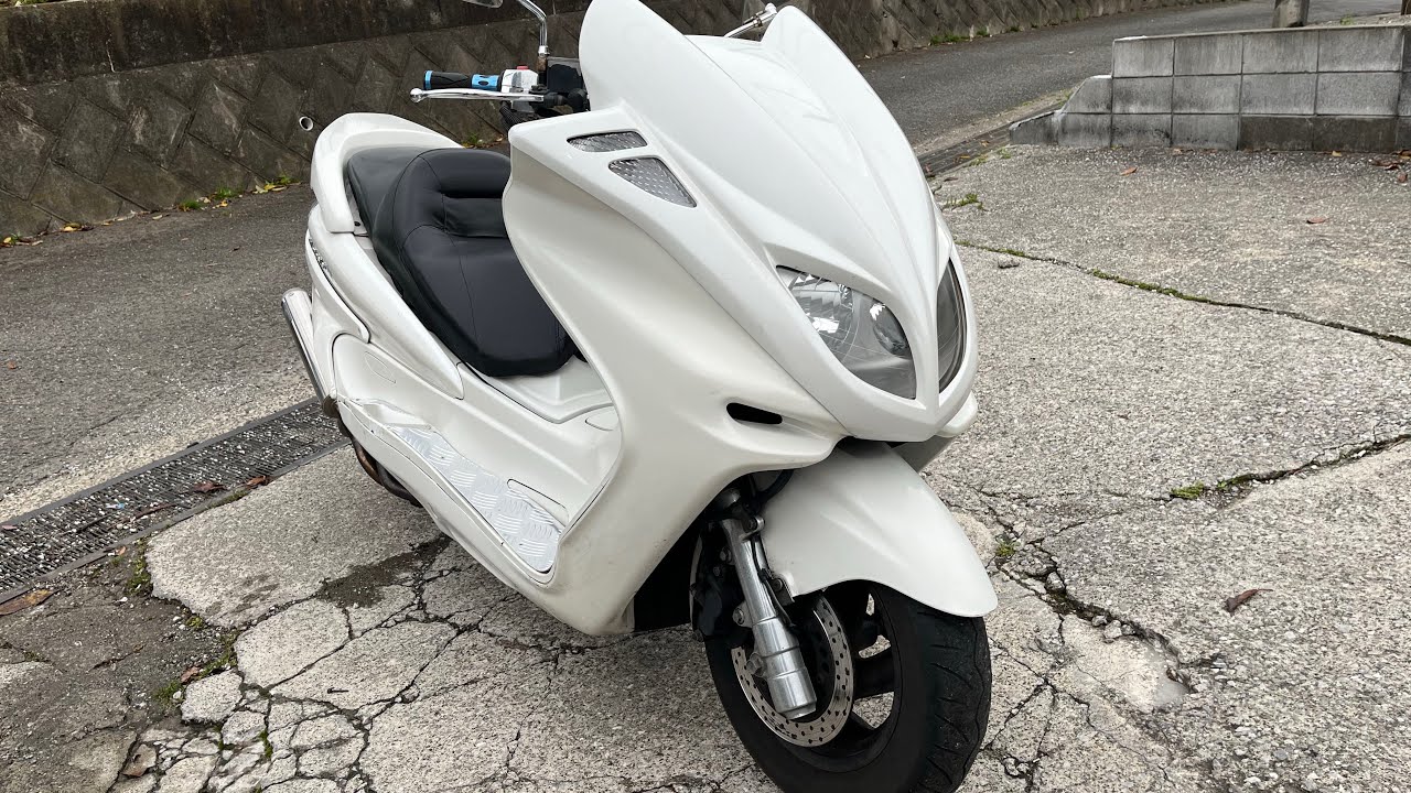 100,000円 マジェスティC250 白　フルエアロ