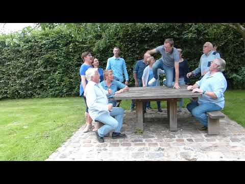 5 choeurs chantent BRASSENS