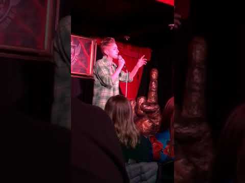 Madeleine MacMahon Comedy Virgins Feb '20