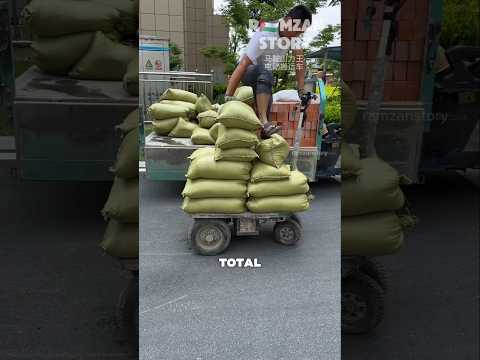 Trik Pekerja Cina Angkut Material