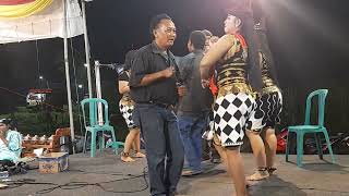 Download lagu Seni: Tayub; Campursari;... Lagu Gala-Gala,.... Campursari Kridho Budoyo mp3 Download lagu Seni: Tayub; Campursari;... Lagu Gala-Gala,.... Campursari Kridho Budoyo mp3