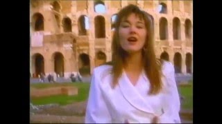 Lari White - "What a Woman Wants" (Official Music Video)