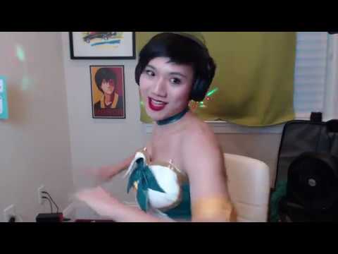 Boxbox Raises the Bar for Cosplay Streams (Clip)