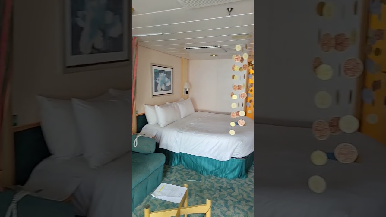 Freedom of the Seas - Cabin 7712 - Video 4