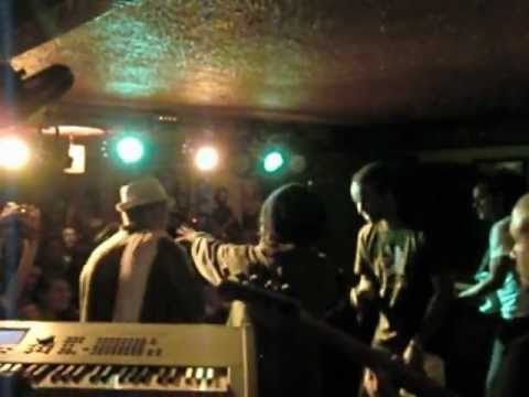 Dub inc feat Javier (Alerta Kamarada ) Casa Babylon Bogota