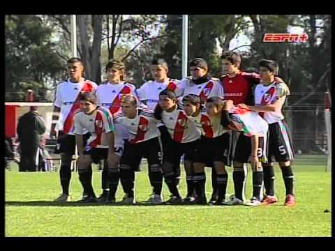 JUVENILES A- 7ma, 8va y 9na. ESTUDIANTES - RIVER.