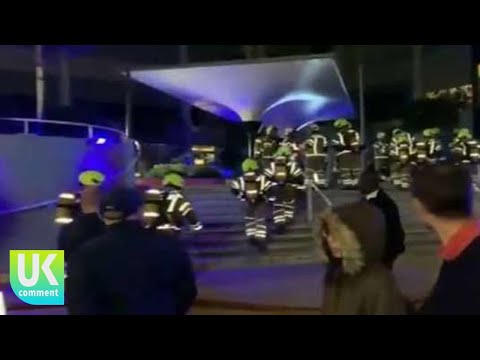 Battersea fire: 100 firefighters and 15 engines at scene of major blaze in London | brexit UK n...