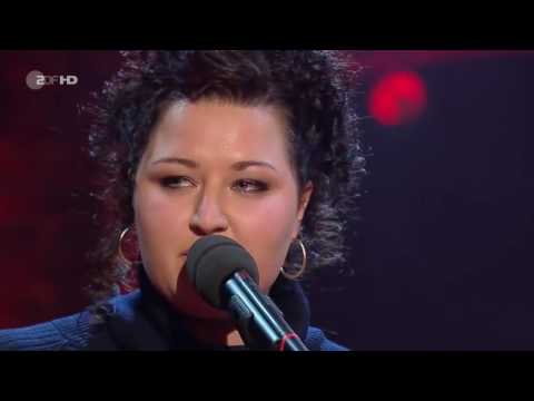 Anna Naklab – «Supergirl»   Live at Guten Rutsch!