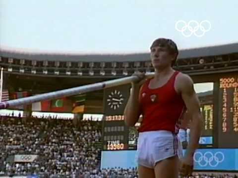 Sergey Bubka's Gold Medal & Olympic Record - Seoul 1988 Olympics