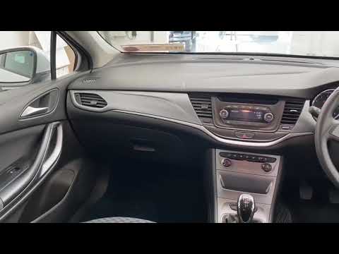 Opel Astra 1.4i 100PS 5DR,