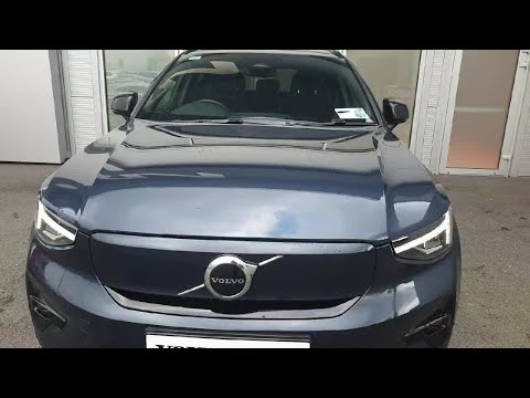 Volvo EX40 Single Motor Electric Plus - Image 2