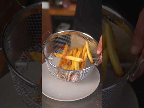 مقارنة ما بين بطاطس البيت والمطاعم🥔